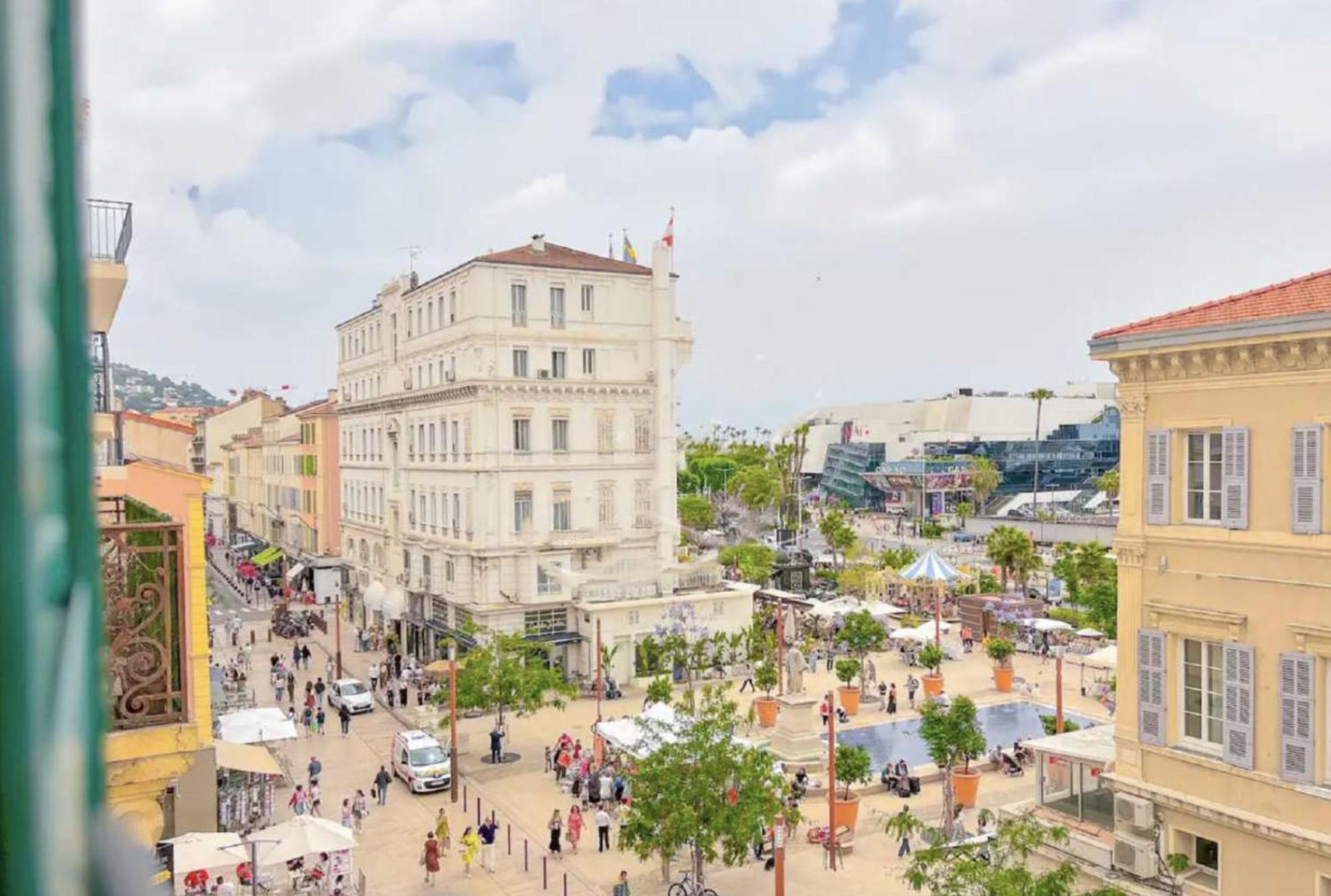 New 2Br In Cannes Center Luaran gambar